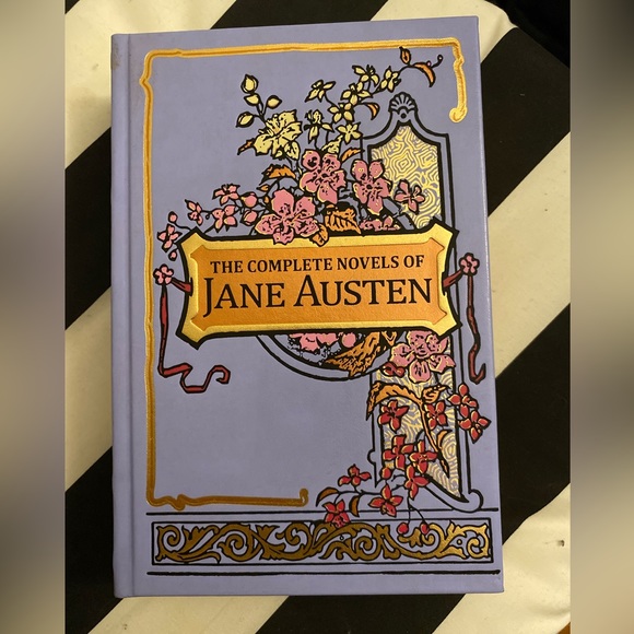 Jane Austen ‘Completed Works’ + Jane Austen ‘Emma’ special edition books - Picture 1 of 4